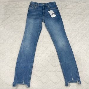 ZARA - The 80’s High Waist in Old Blue Denim Skinny Jeans